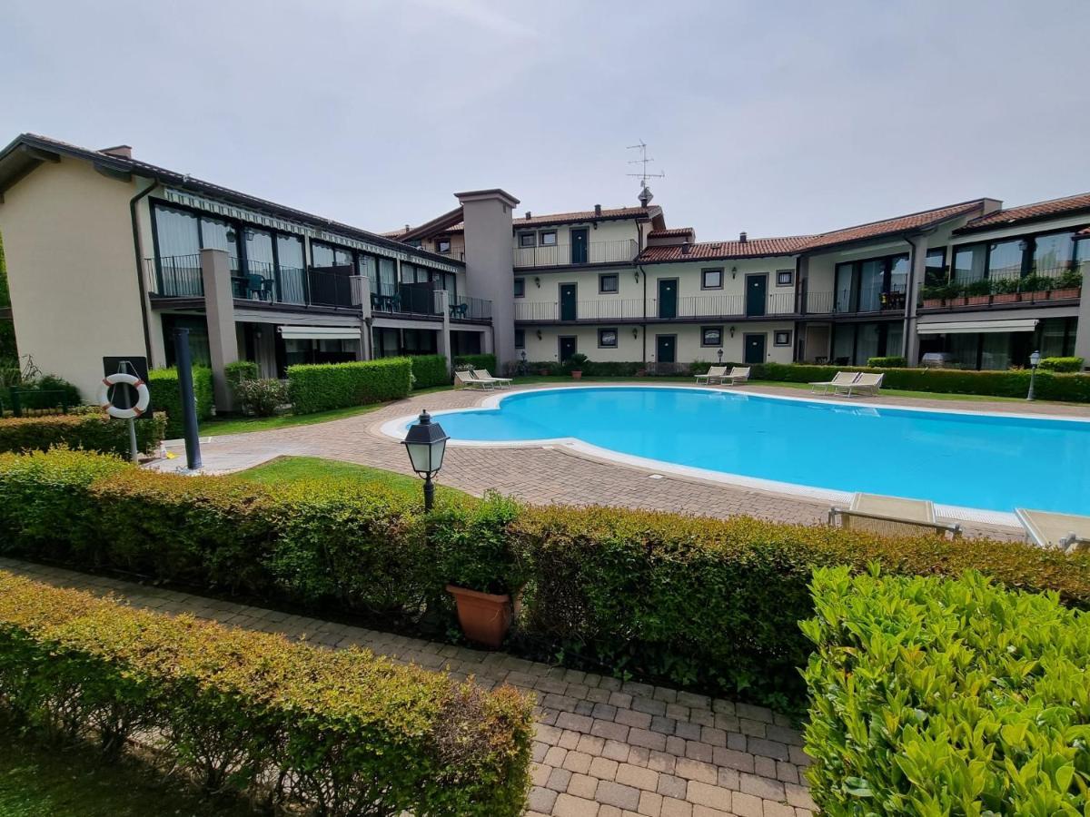 Le Terrazze Sul Lago Hotel & Residence Padenghe sul Garda Bagian luar foto